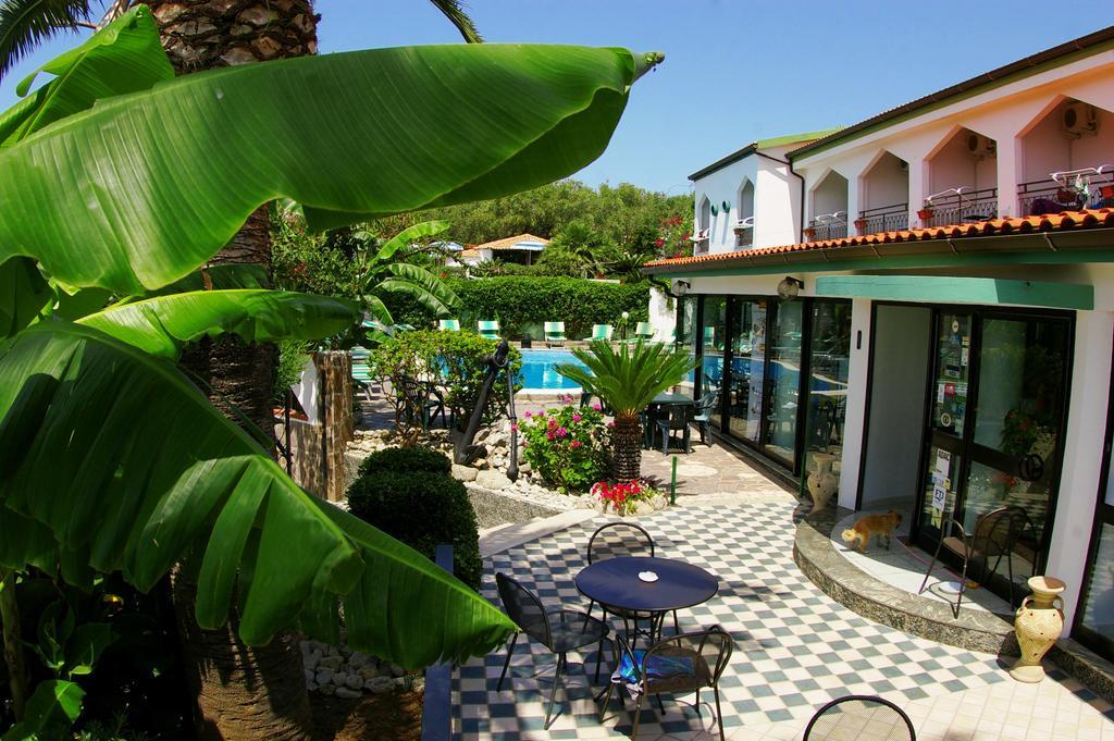 Hotel Marinella Capo Vaticano Buitenkant foto