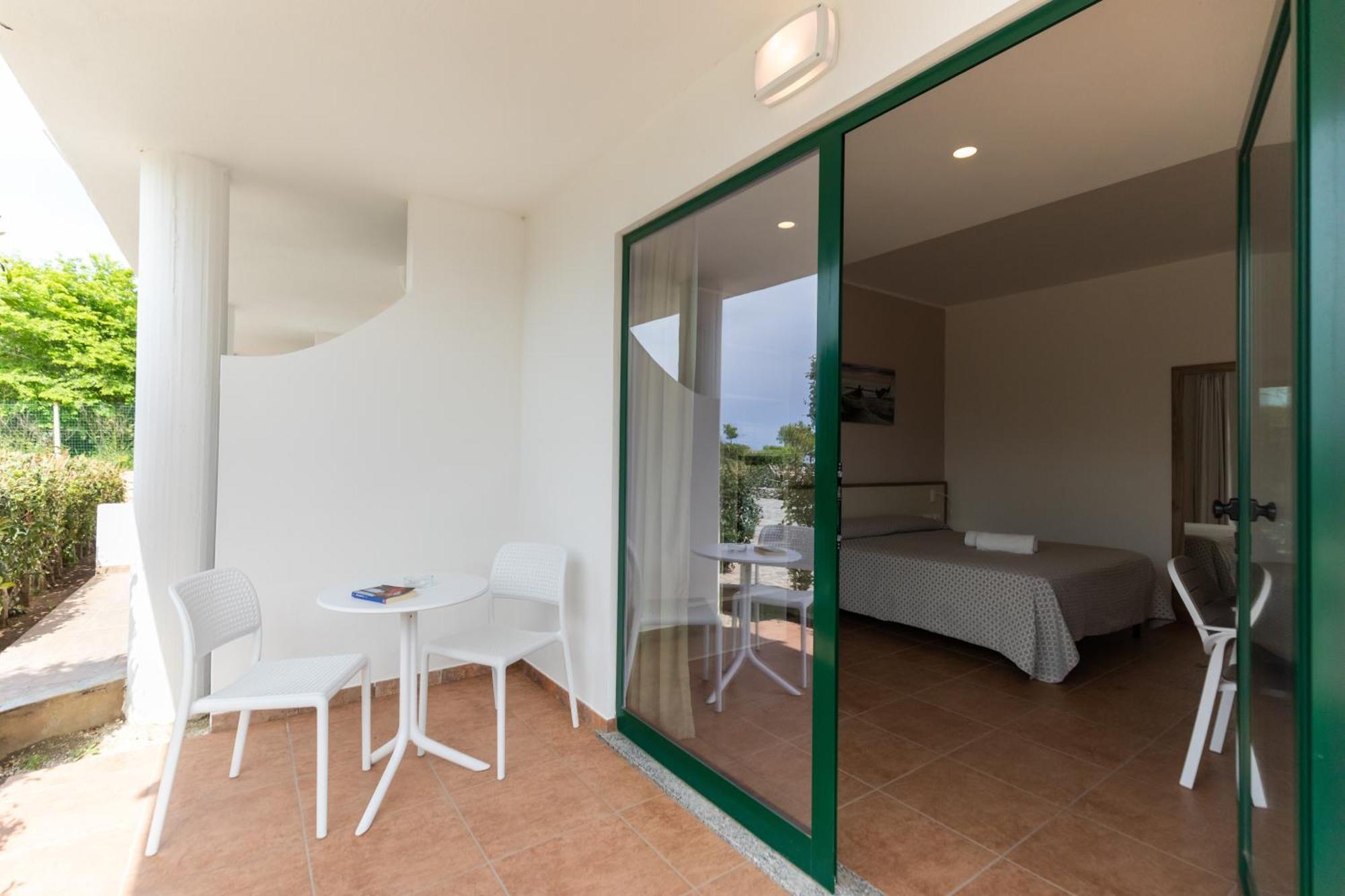 Hotel Marinella Capo Vaticano Buitenkant foto
