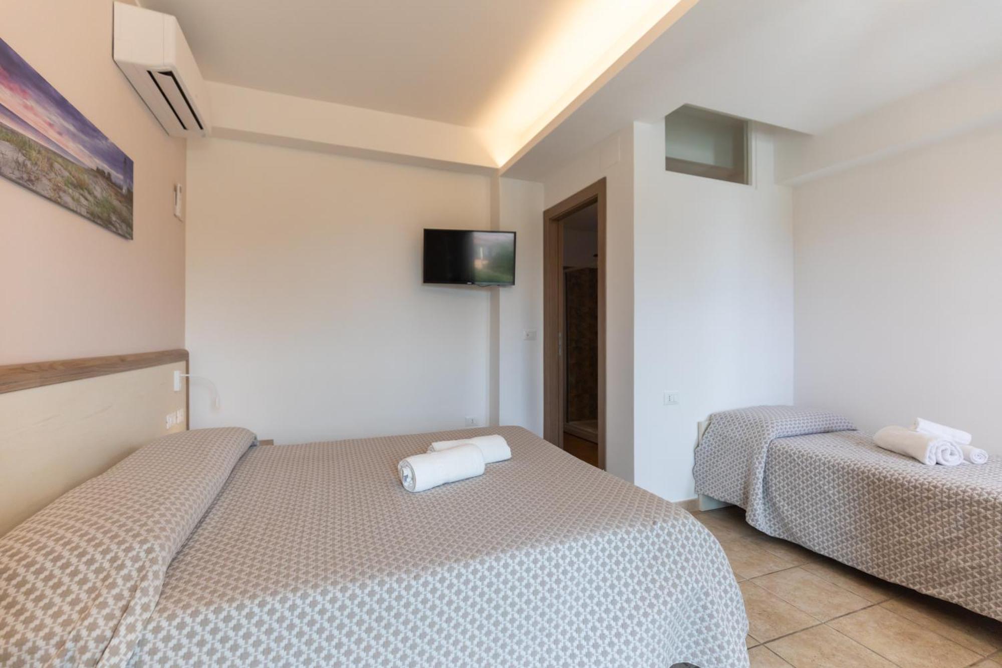 Hotel Marinella Capo Vaticano Buitenkant foto