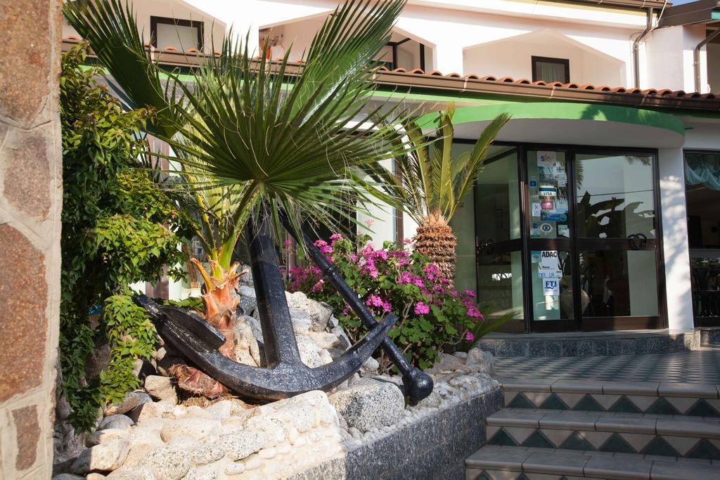Hotel Marinella Capo Vaticano Buitenkant foto