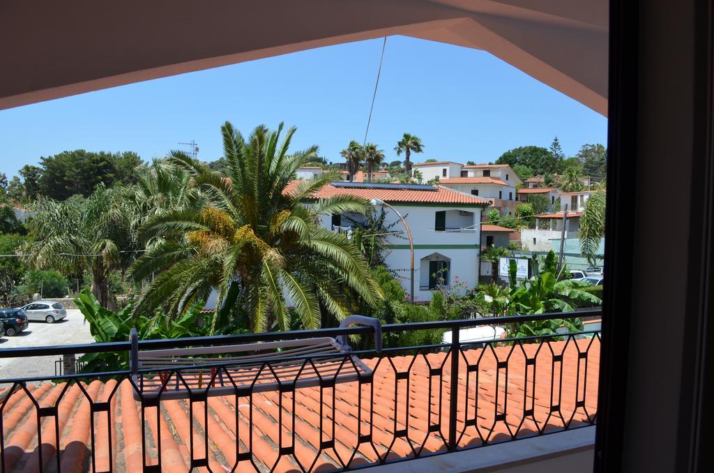 Hotel Marinella Capo Vaticano Buitenkant foto