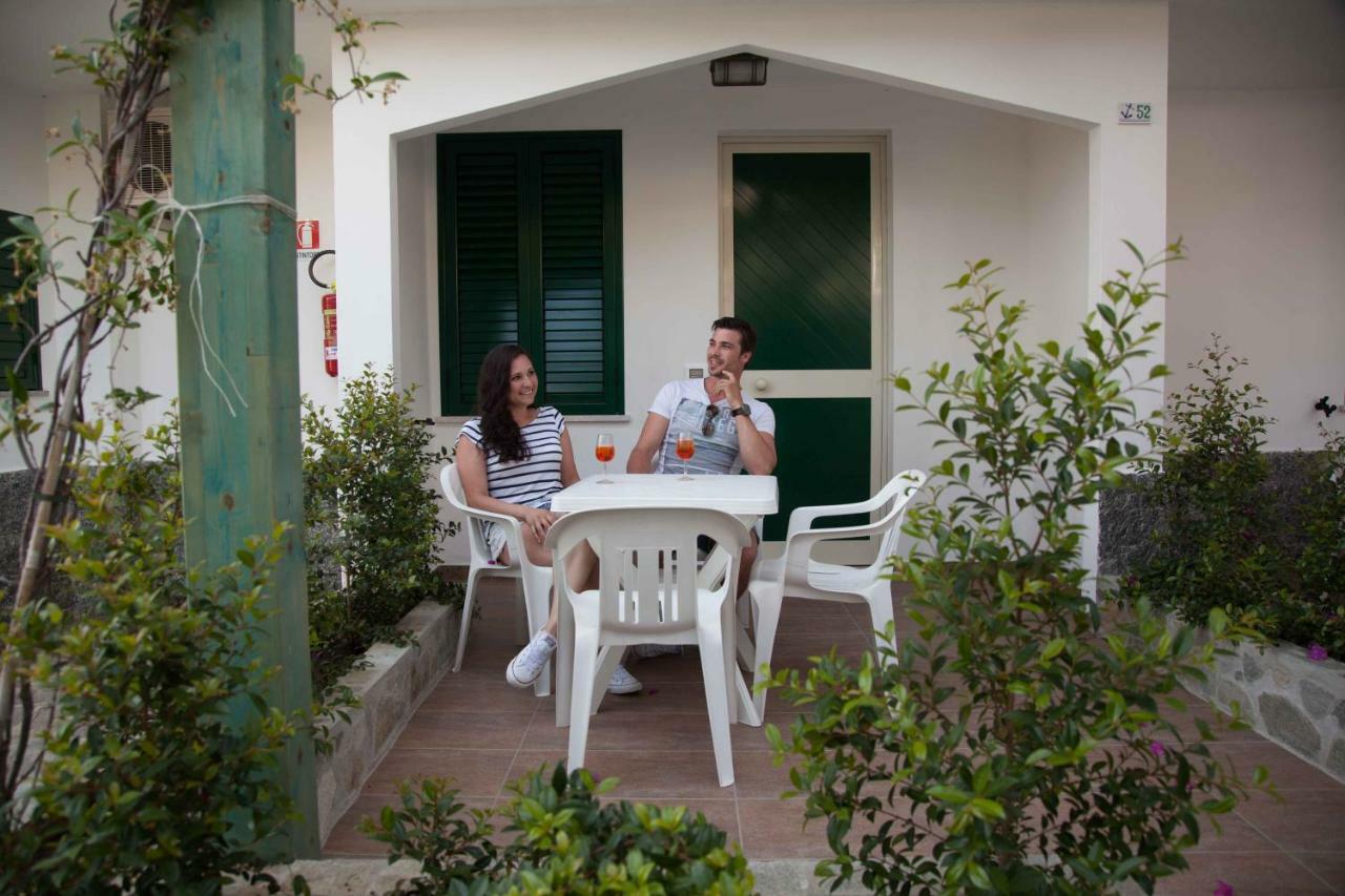 Hotel Marinella Capo Vaticano Buitenkant foto